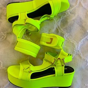 Gladiator flatform sandal